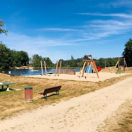 Au Bord Du Le Vernet-Chameane